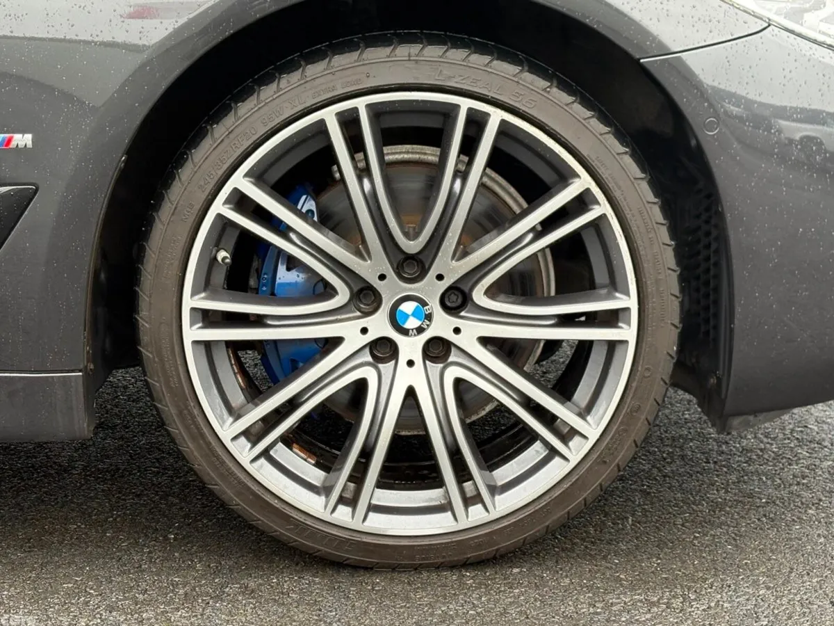 BMW 5-Series Saloon, Petrol Plug-in Hybrid, 2020, Grey