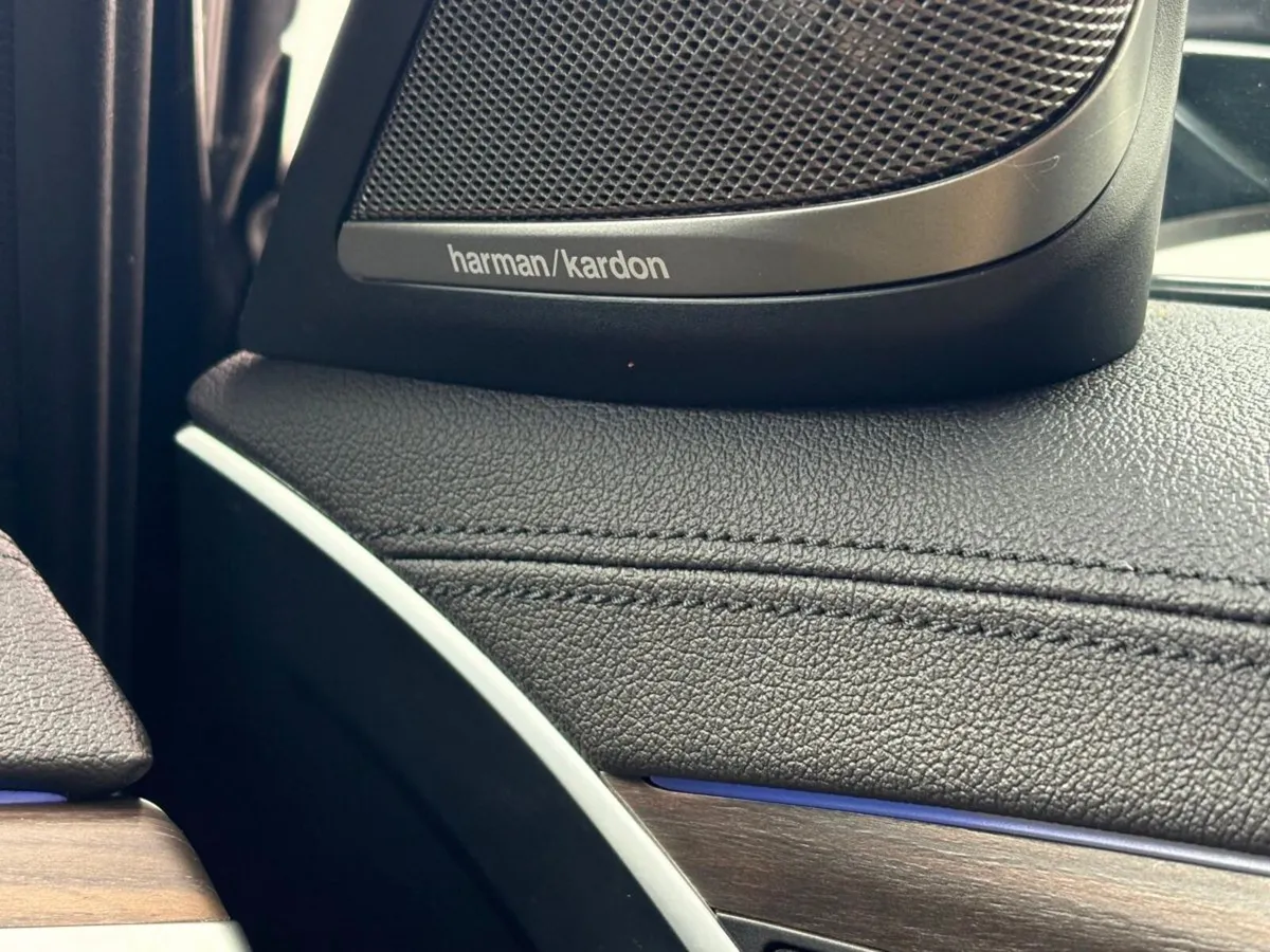BMW 5-Series Saloon, Petrol Plug-in Hybrid, 2020, Grey