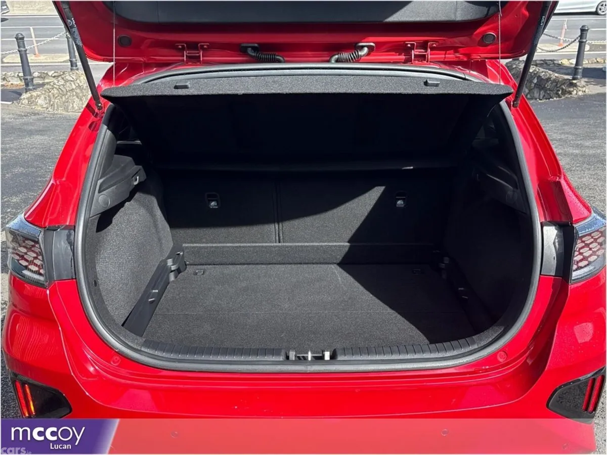 Kia Ceed Hatchback, Petrol, 2025, Red