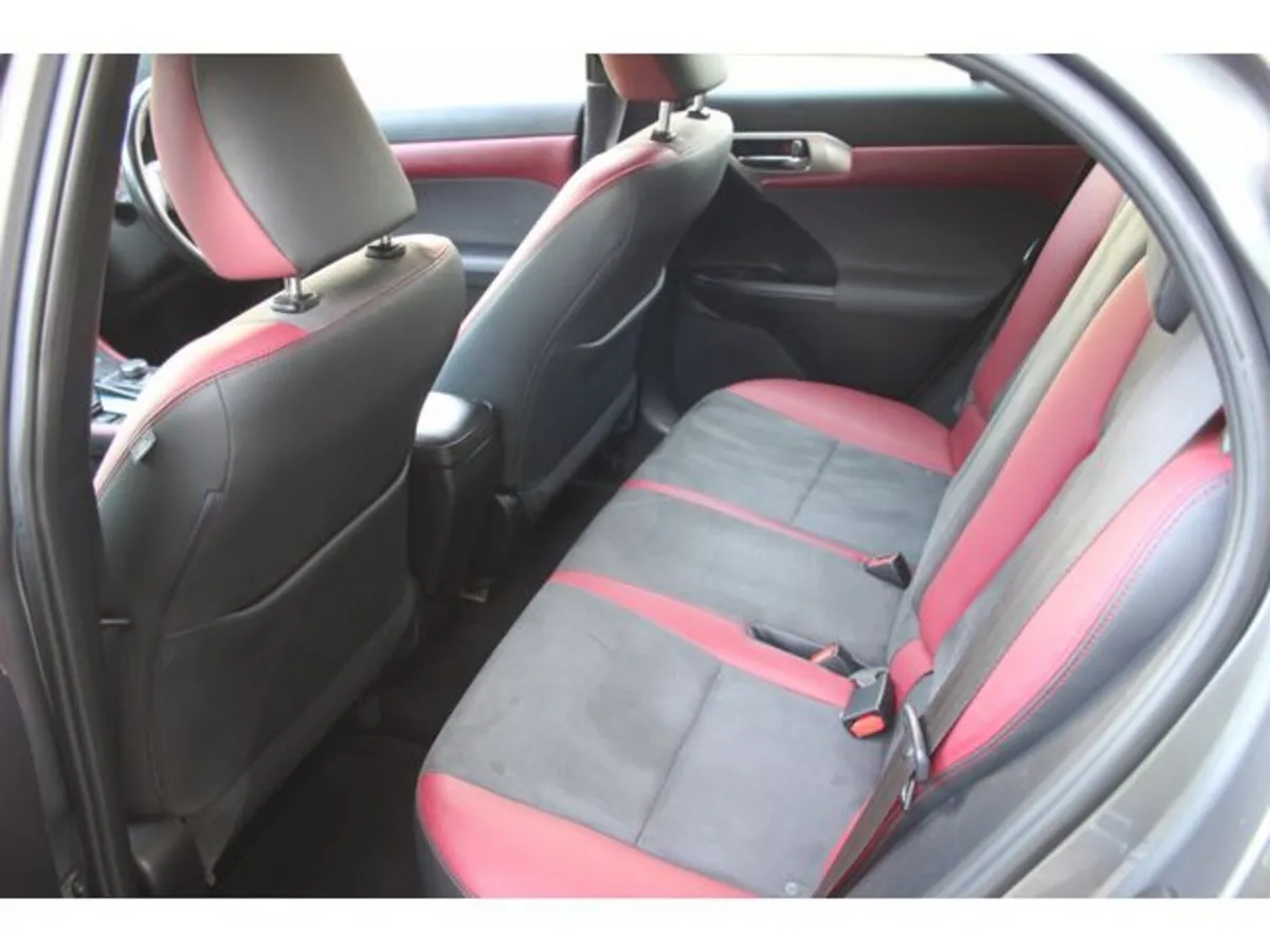 Lexus CT Hatchback, Petrol Hybrid, 2019, Blue