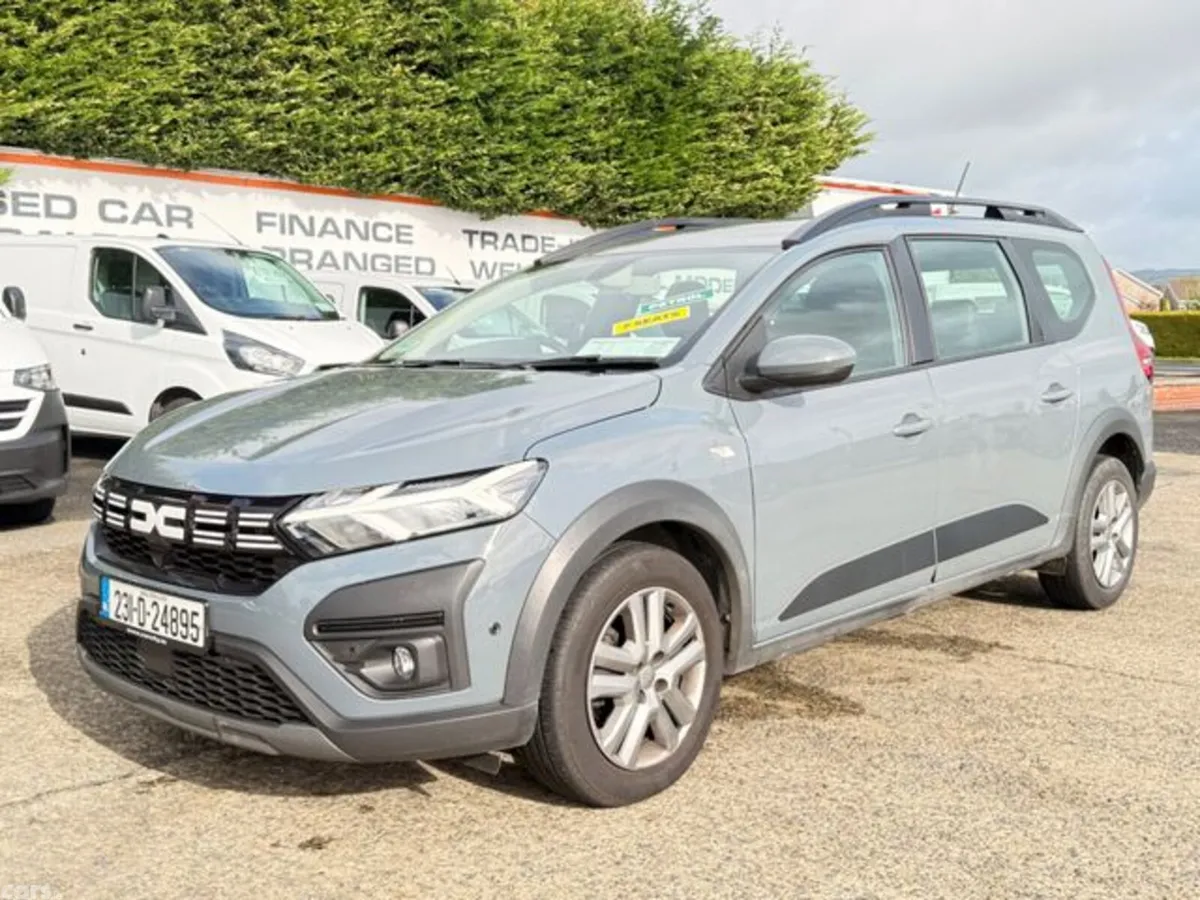 Dacia Jogger MPV, Petrol, 2023, Grey