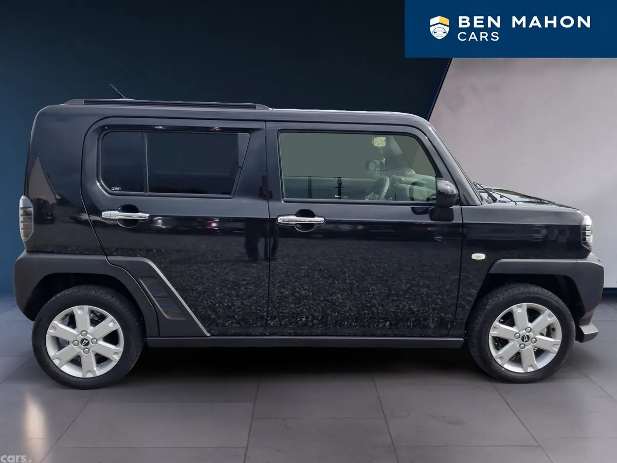 Daihatsu Taft Hatchback, Petrol, 2024, Black