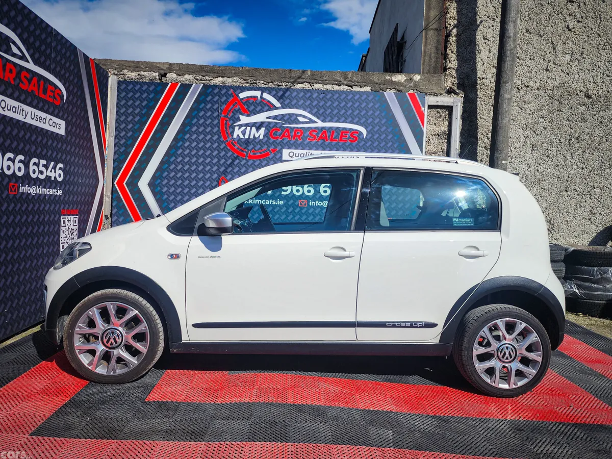 Volkswagen up! Hatchback, Petrol, 2015, White