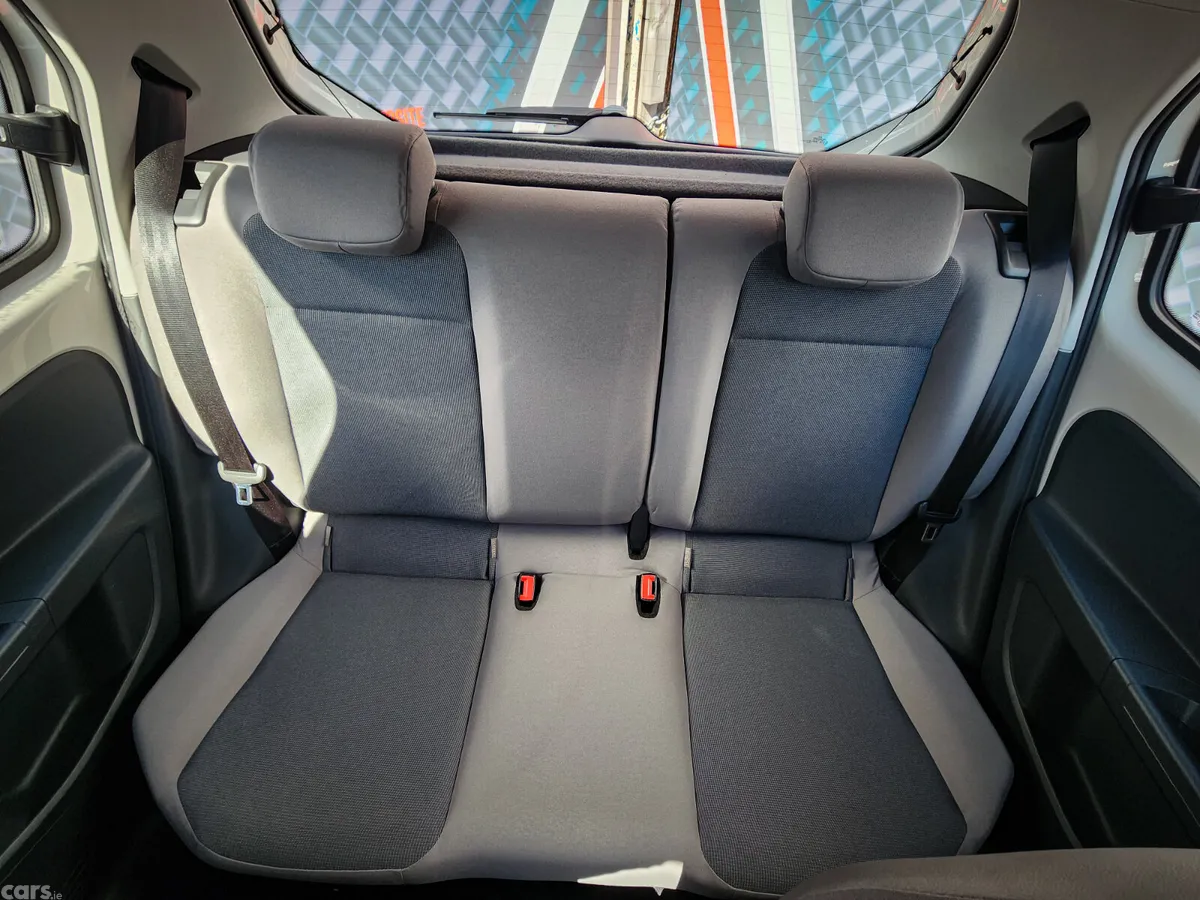 Volkswagen up! Hatchback, Petrol, 2015, White