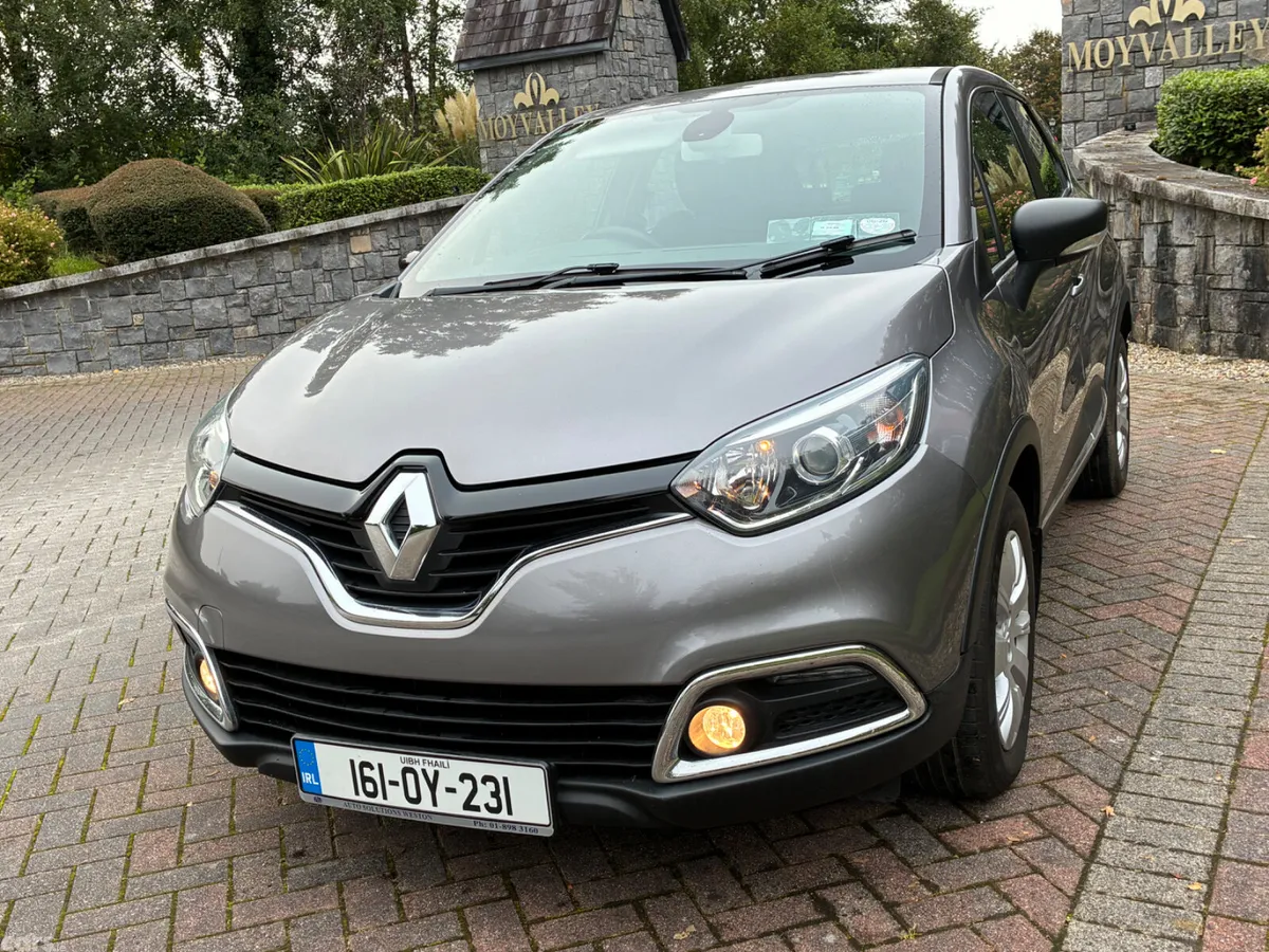 Renault Captur Hatchback, Diesel, 2016, Grey