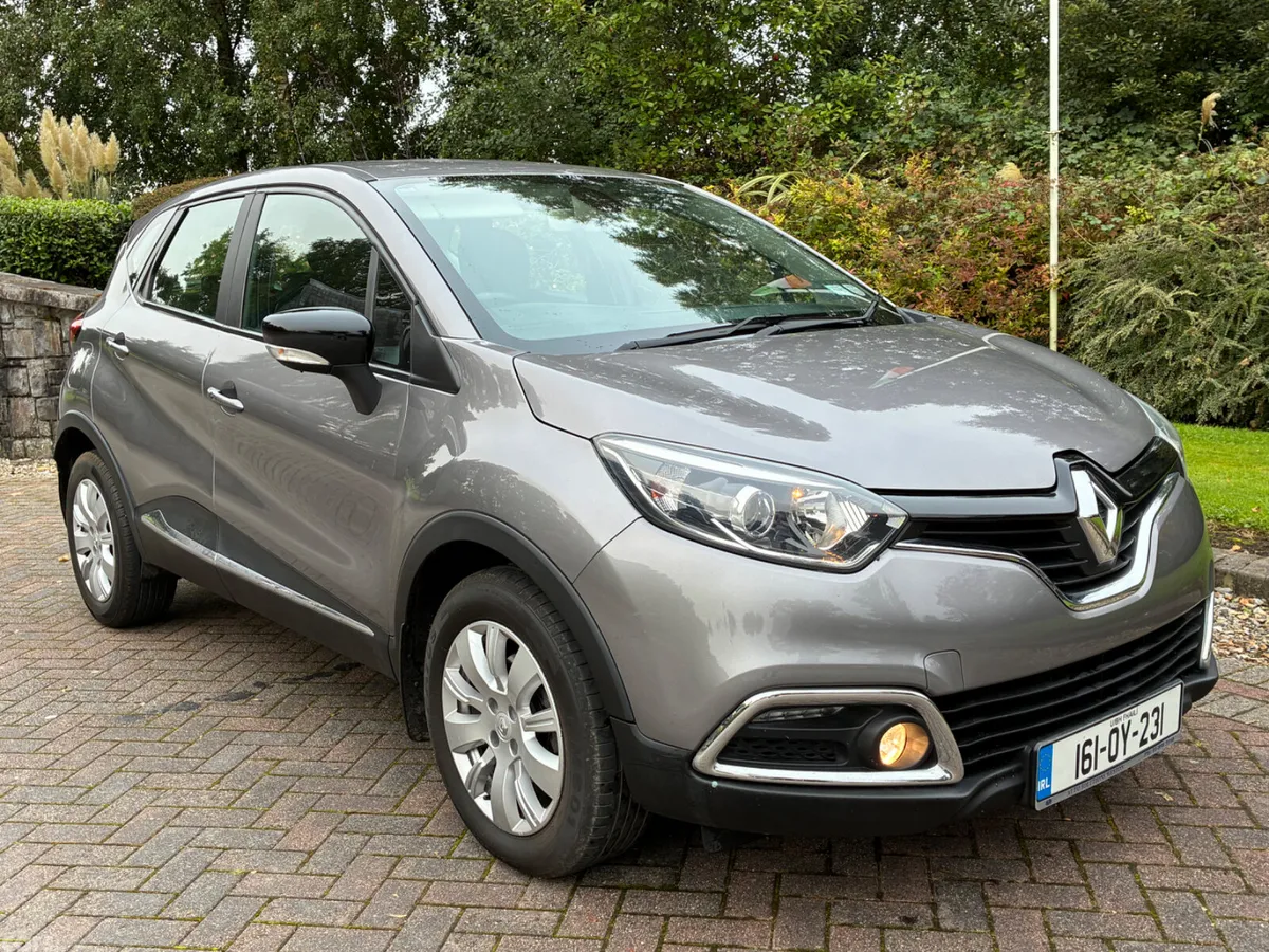 Renault Captur Hatchback, Diesel, 2016, Grey