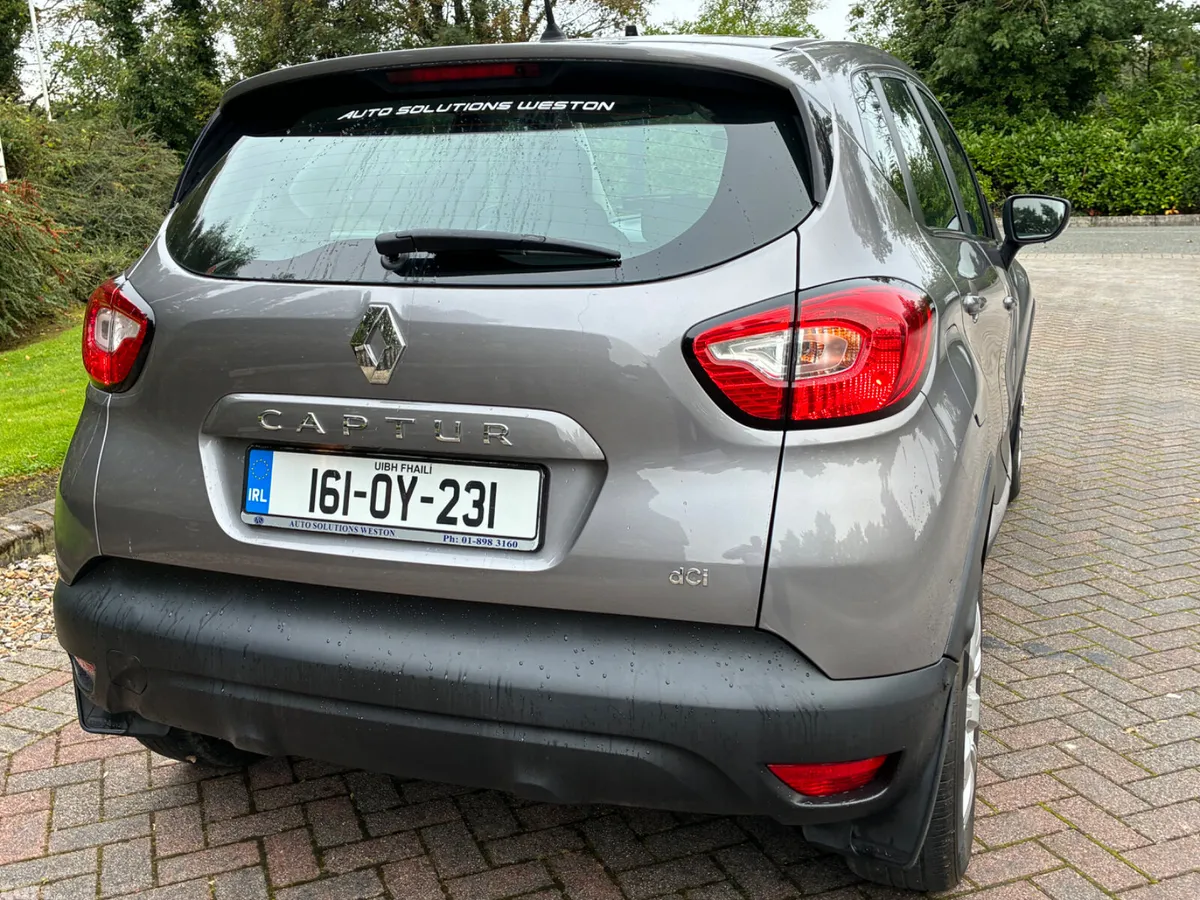 Renault Captur Hatchback, Diesel, 2016, Grey