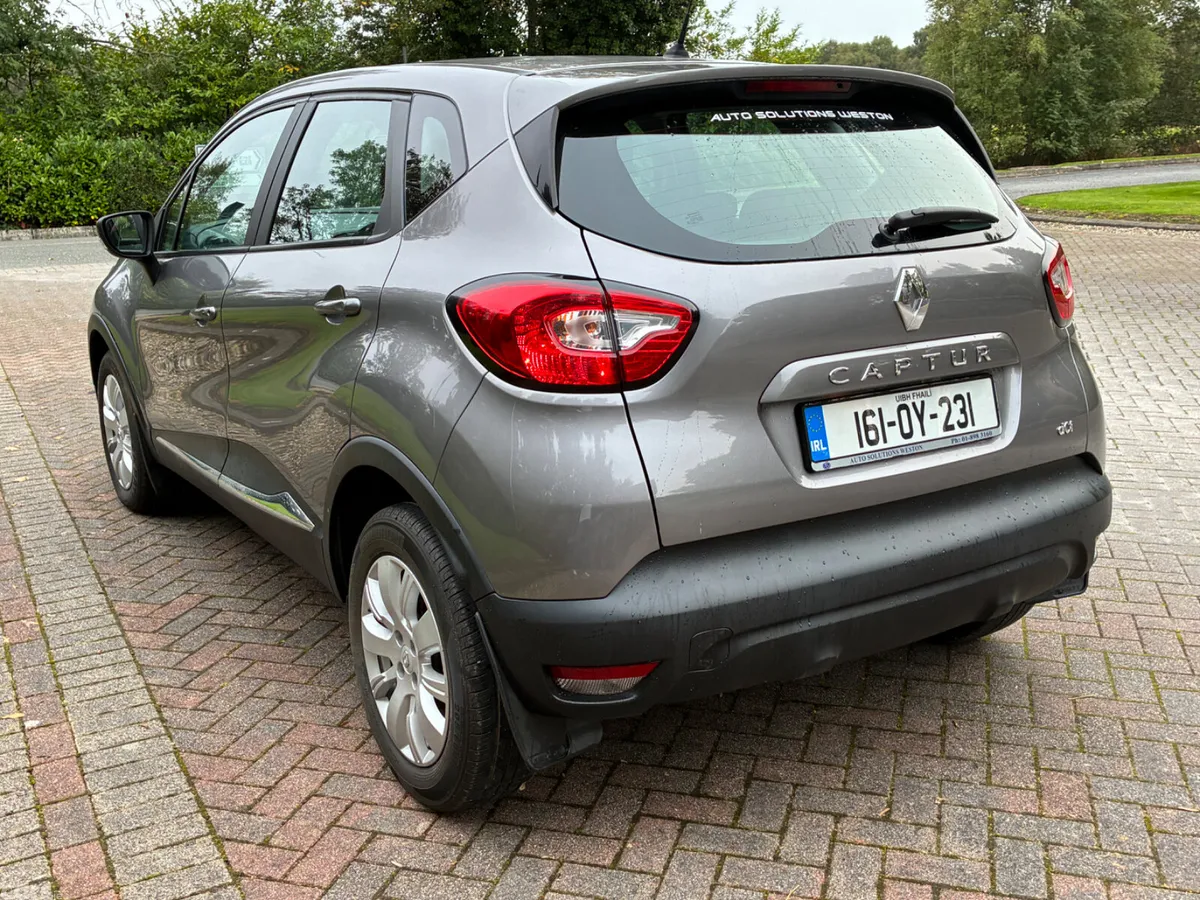 Renault Captur Hatchback, Diesel, 2016, Grey