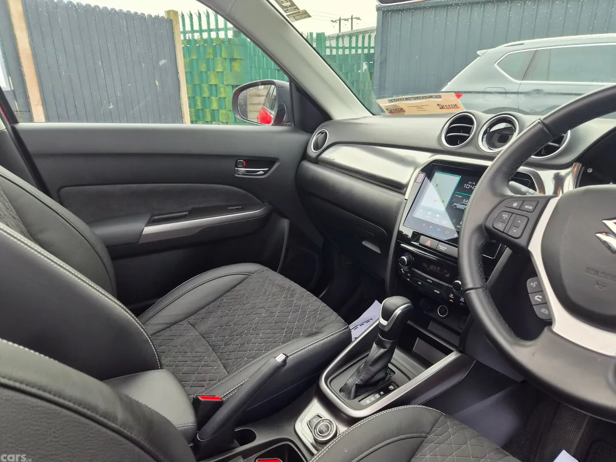 Suzuki Vitara SUV, Petrol Hybrid, 2025, Red