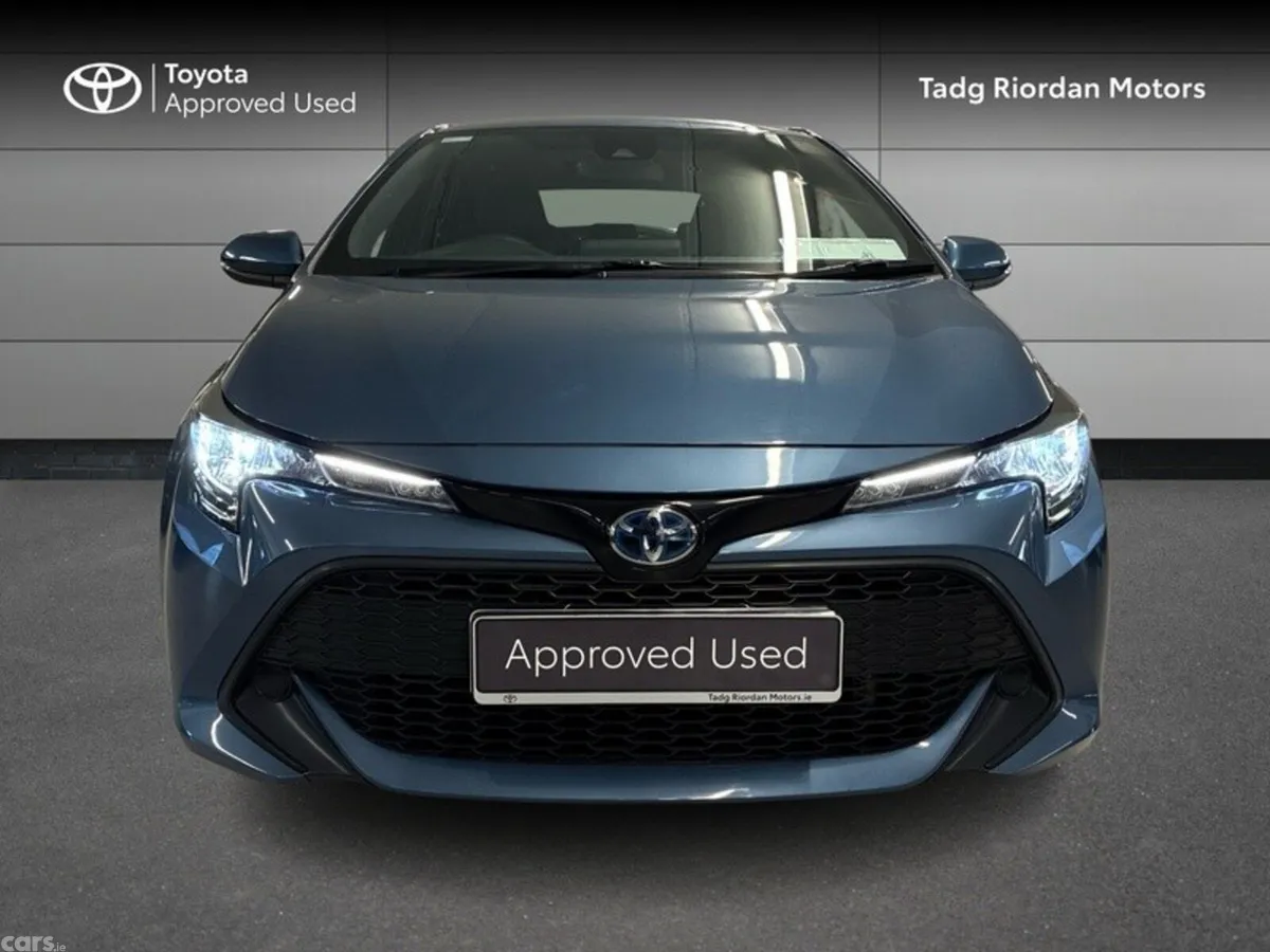 Toyota Corolla Hatchback, Petrol Hybrid, 2020, Blue