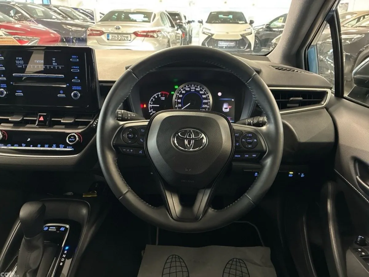 Toyota Corolla Hatchback, Petrol Hybrid, 2020, Blue