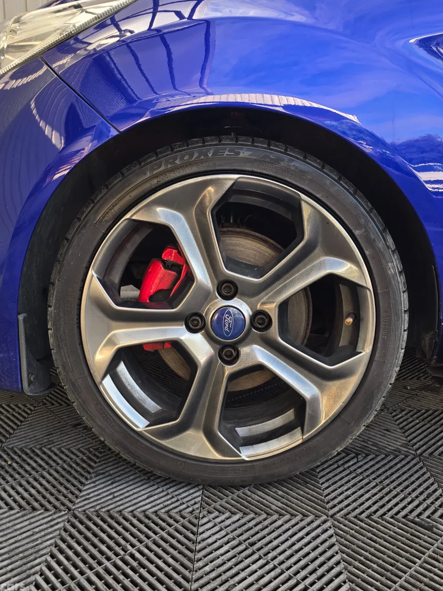 Ford Fiesta Hatchback, Petrol, 2014, Blue