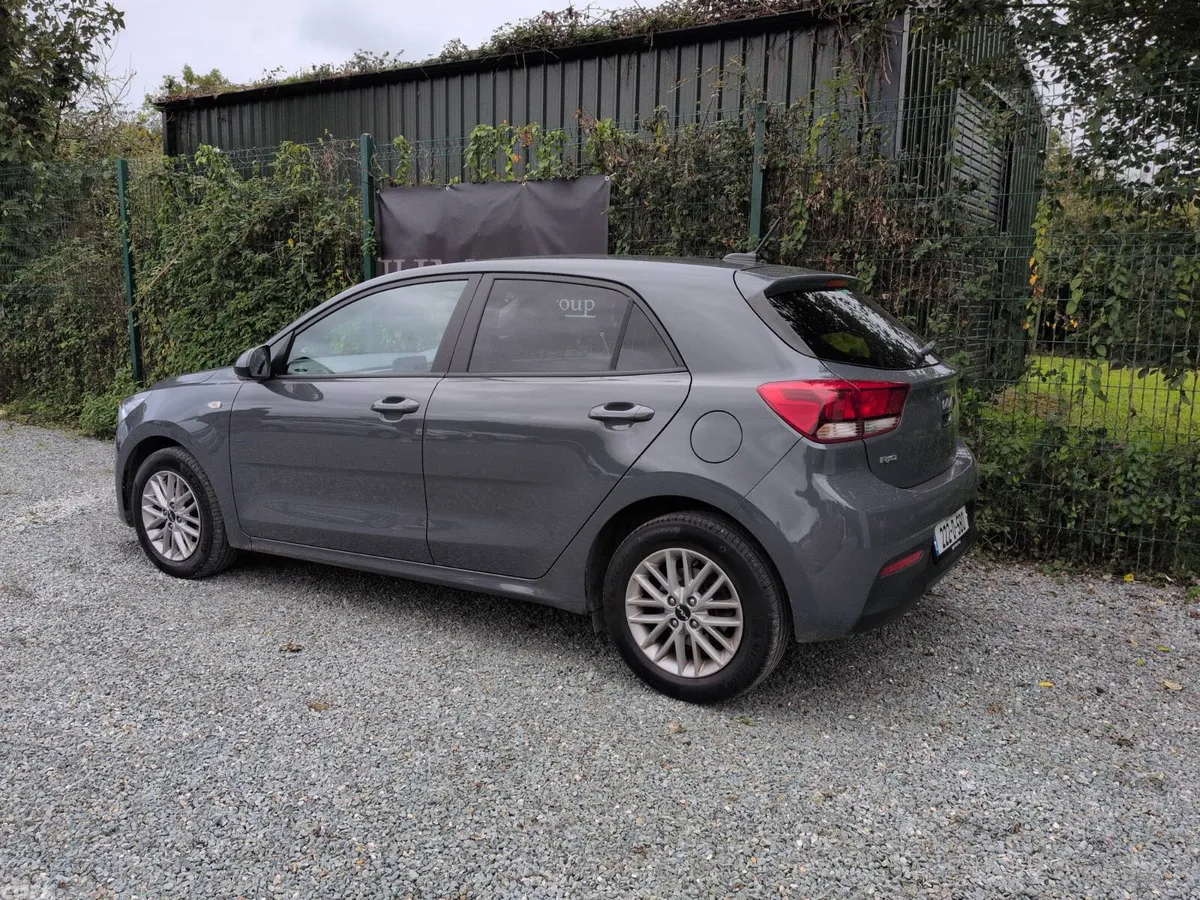 Kia Rio Hatchback, Petrol, 2022, Grey