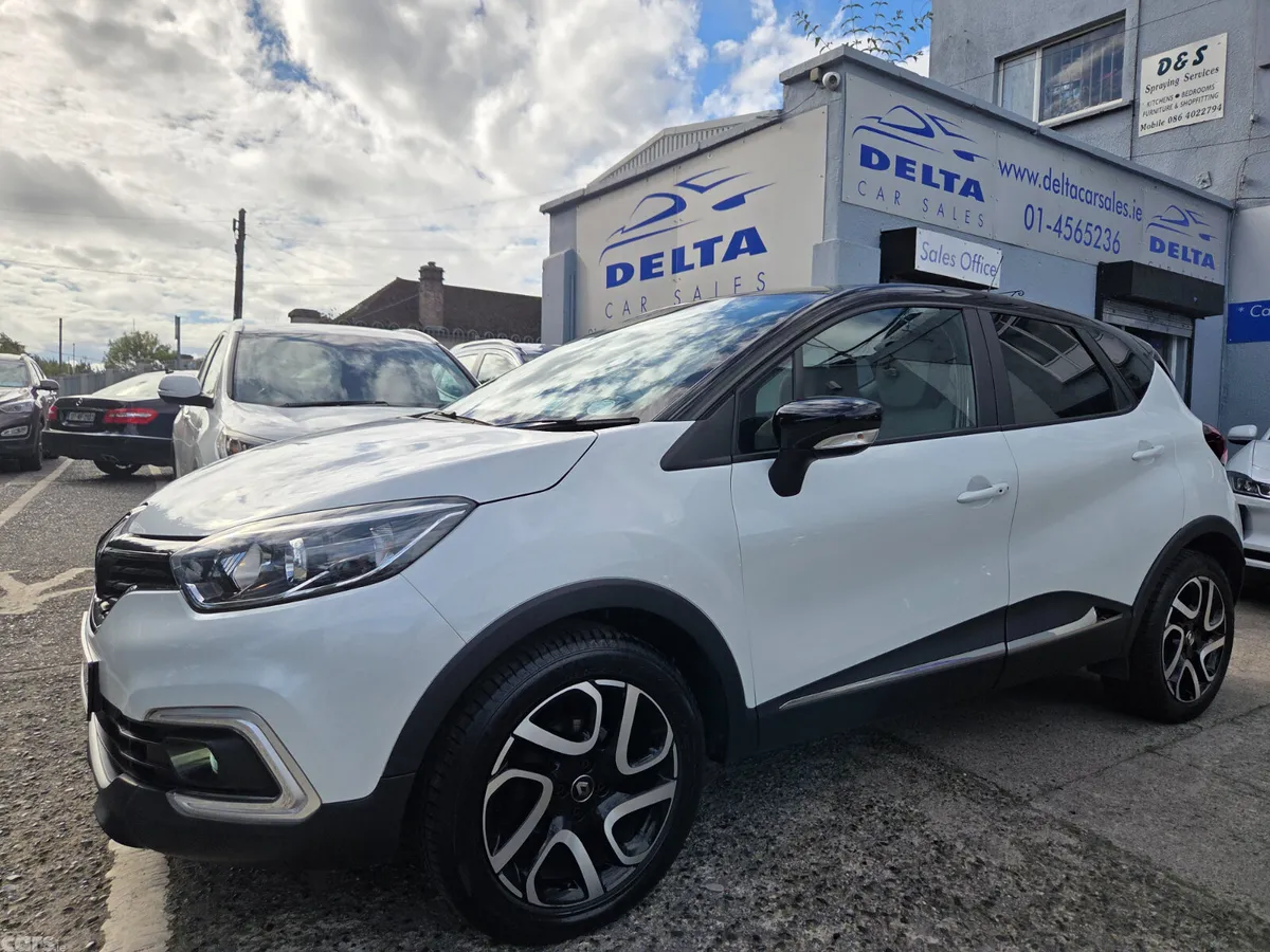Renault Captur Hatchback, Petrol, 2020, White