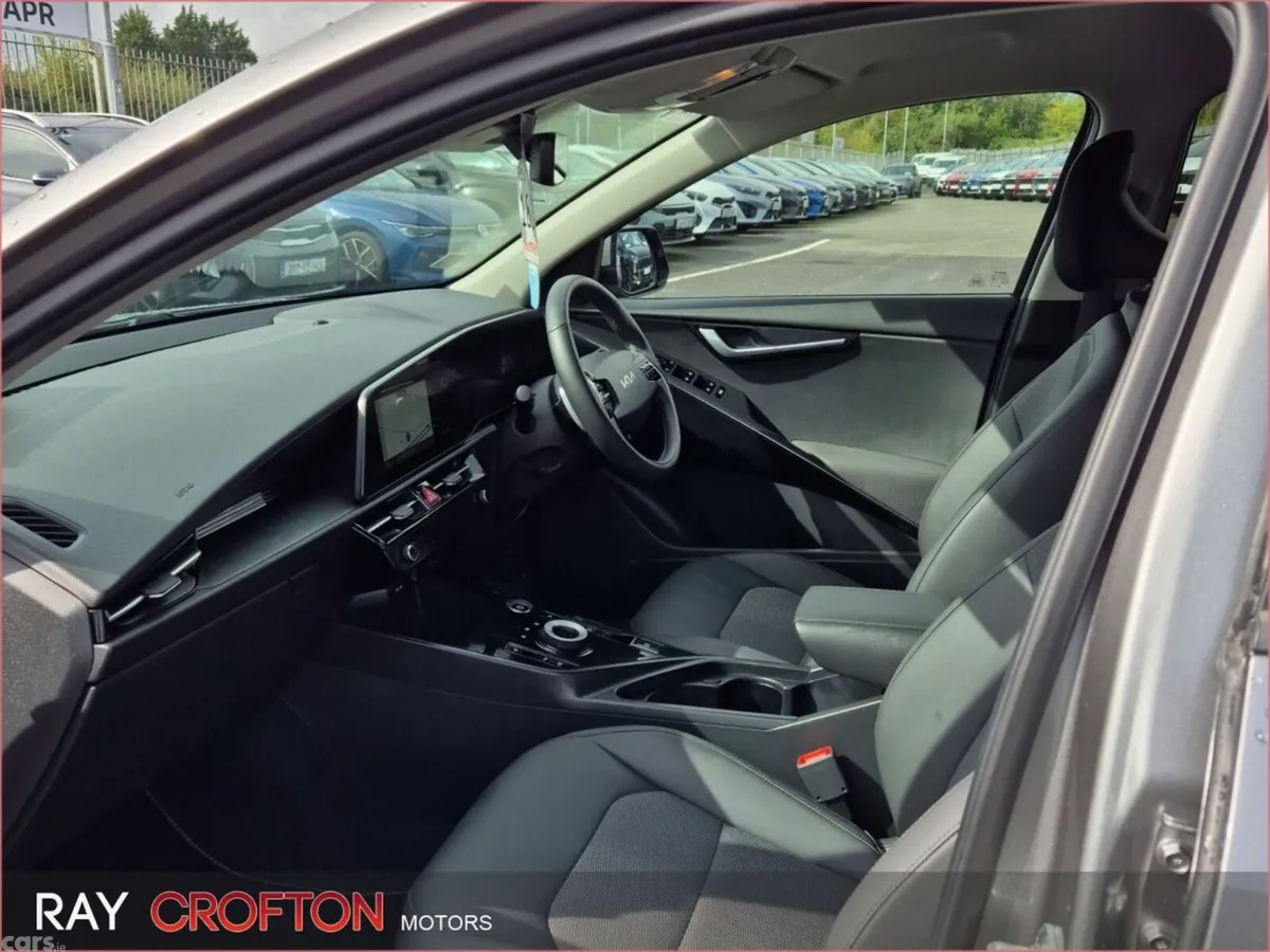 Kia e-Niro SUV, Electric, 2023, Grey