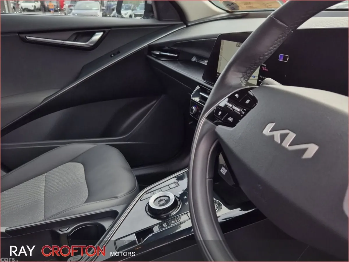 Kia e-Niro SUV, Electric, 2023, Grey