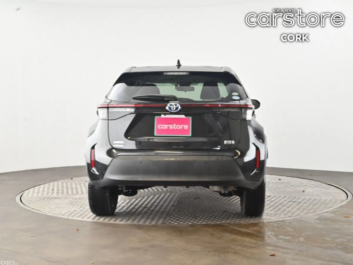 Toyota Yaris Cross SUV, Petrol Hybrid, 2021, Black