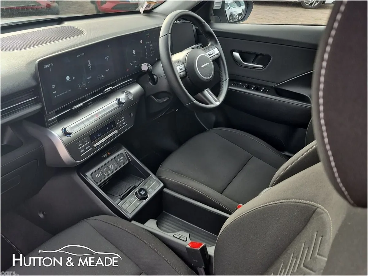 Hyundai KONA SUV, Petrol Hybrid, 2024, Grey