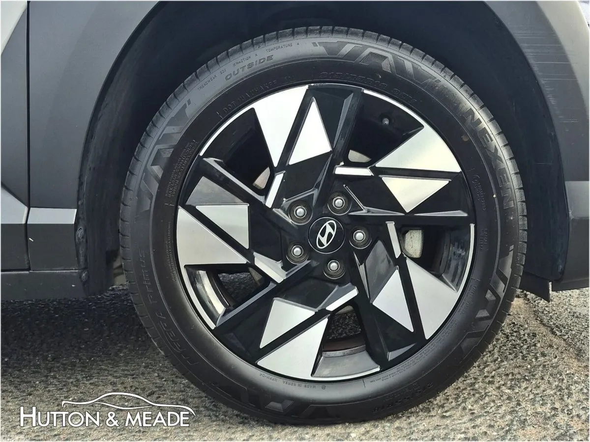 Hyundai KONA SUV, Petrol Hybrid, 2024, Grey