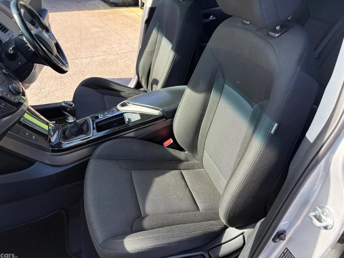 Hyundai i40 Estate, Diesel, 2015, Silver