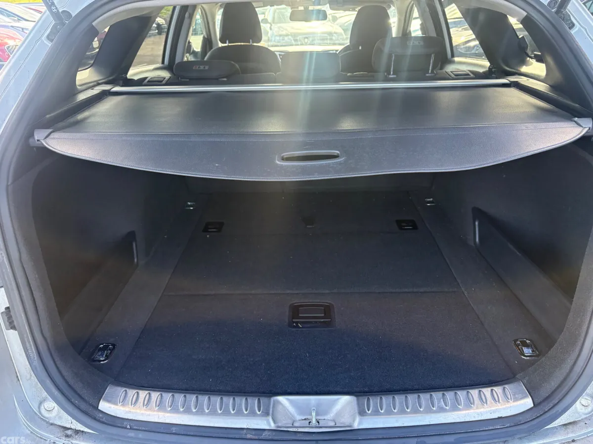 Hyundai i40 Estate, Diesel, 2015, Silver