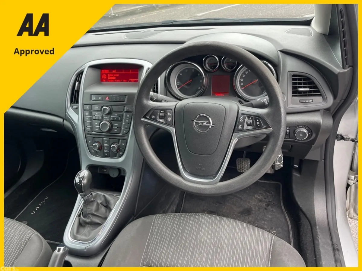 Opel Astra Saloon, Diesel, 2016, Silver