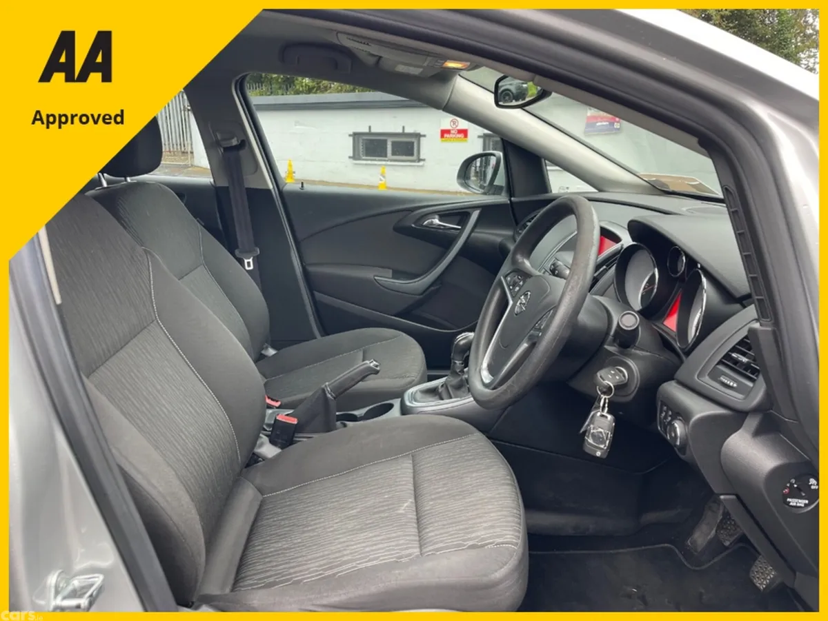 Opel Astra Saloon, Diesel, 2016, Silver