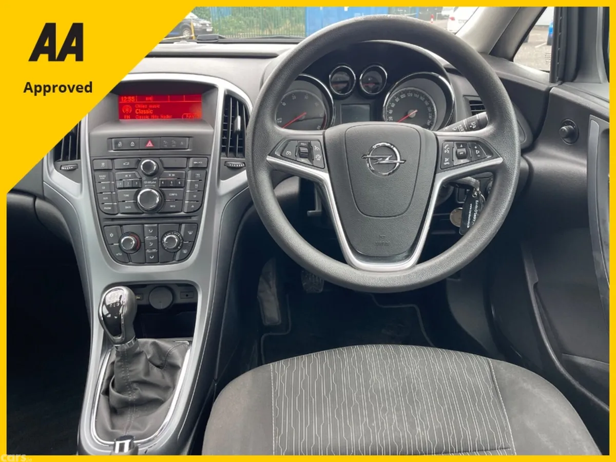 Opel Astra Saloon, Diesel, 2016, Silver