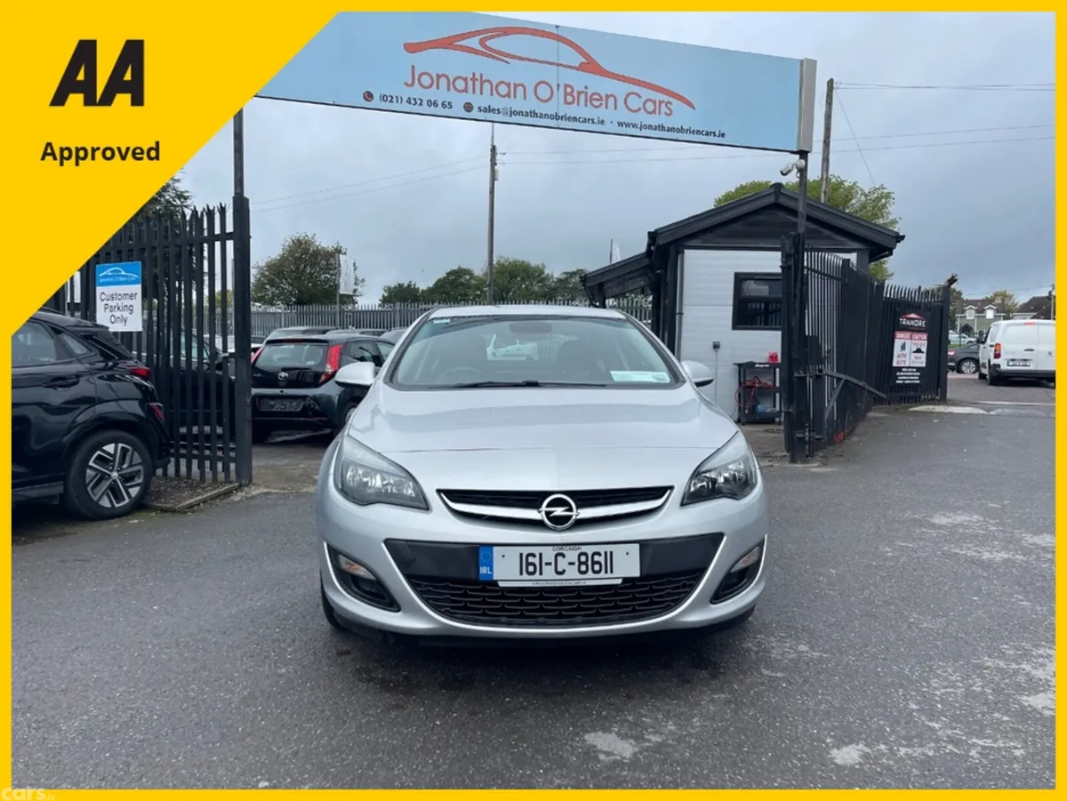 Opel Astra Saloon, Diesel, 2016, Silver