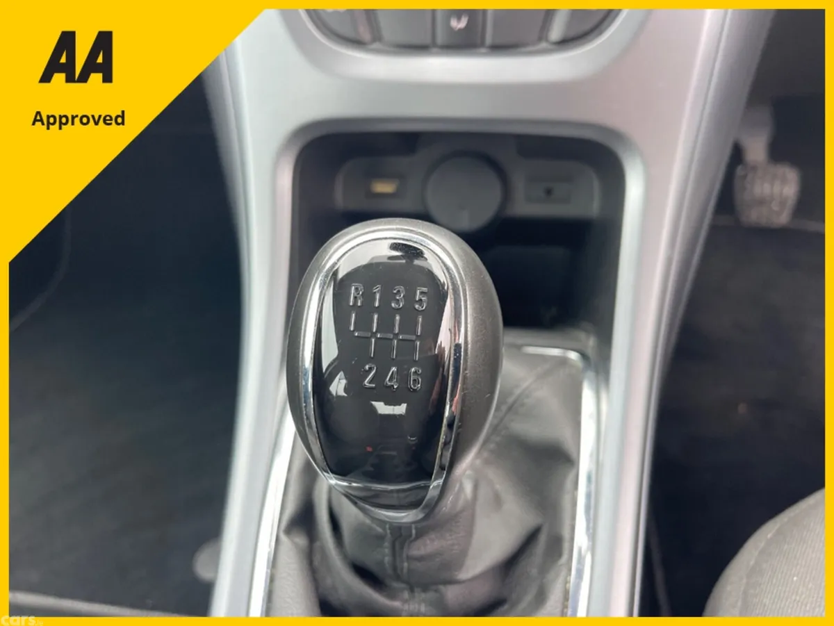 Opel Astra Saloon, Diesel, 2016, Silver