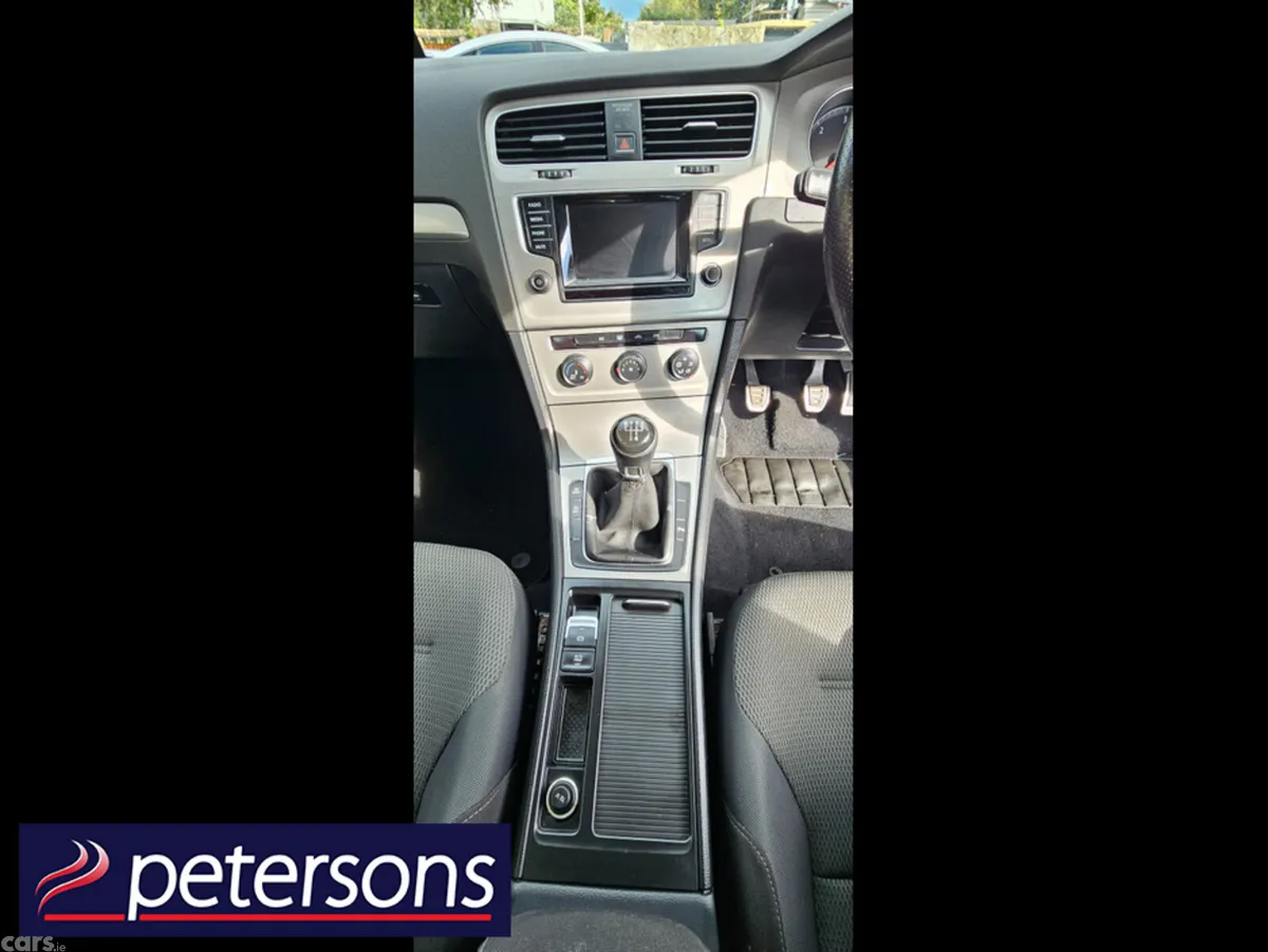 Volkswagen Golf Hatchback, Diesel, 2015, Red