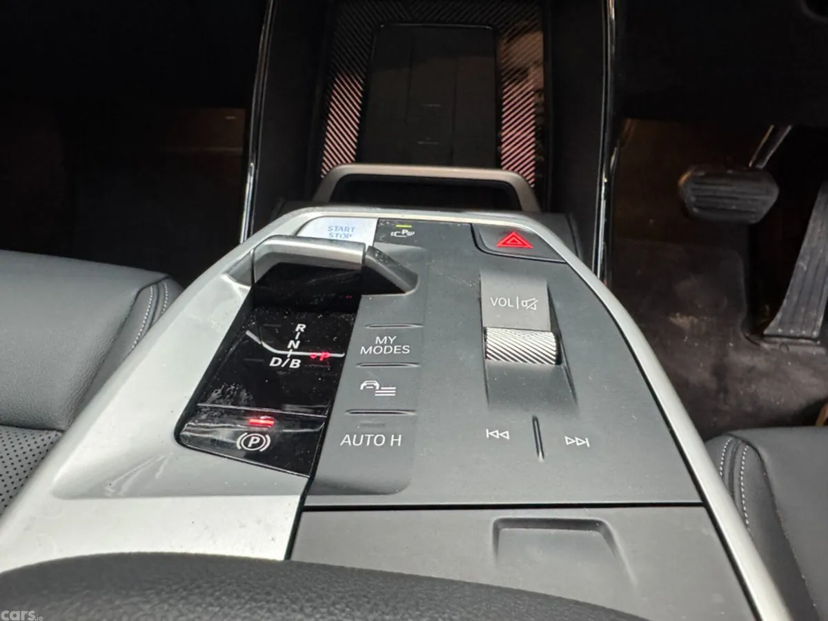 BMW iX1 SUV, Electric, 2023, White