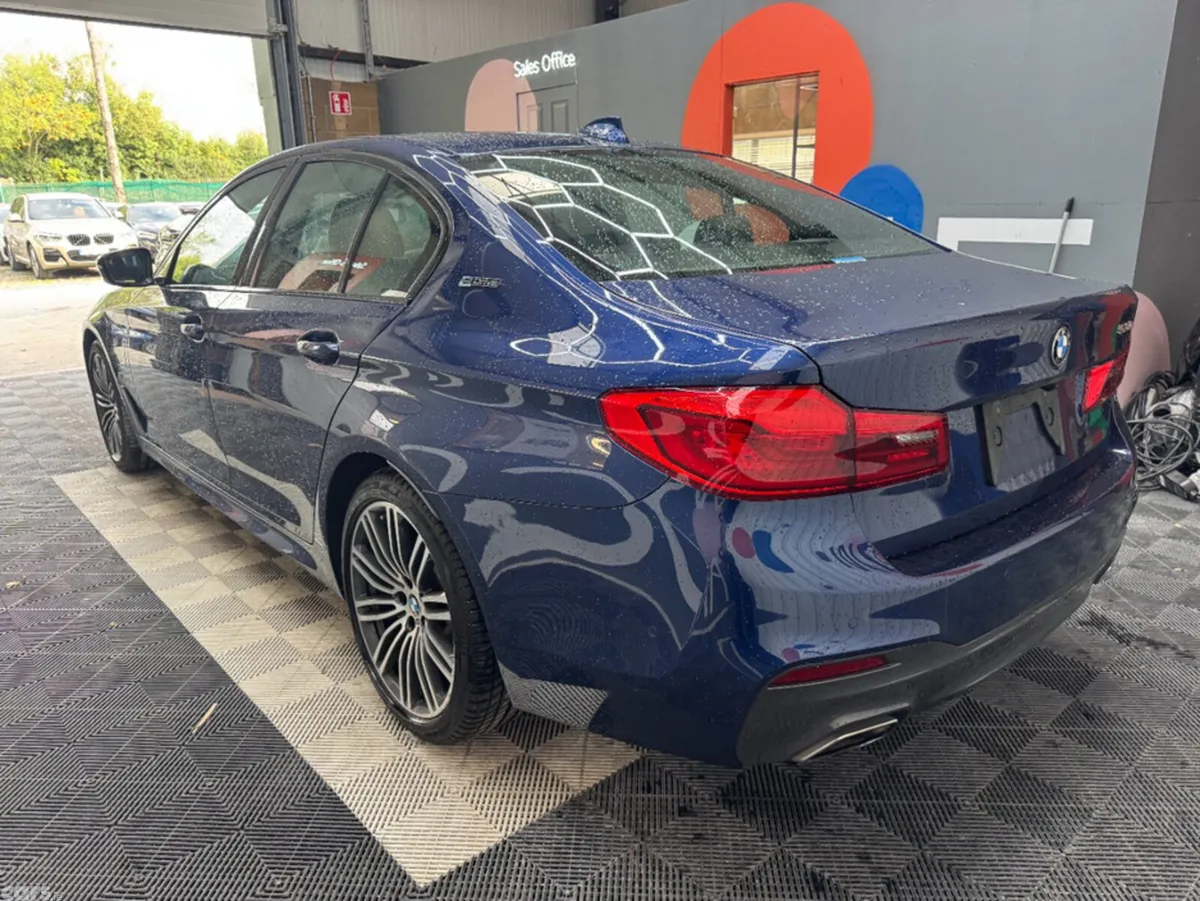 BMW 5-Series Saloon, Petrol, 2018, Blue