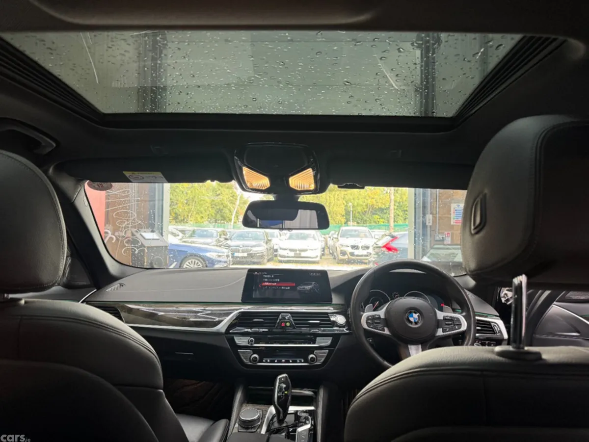 BMW 5-Series Saloon, Petrol, 2018, Blue