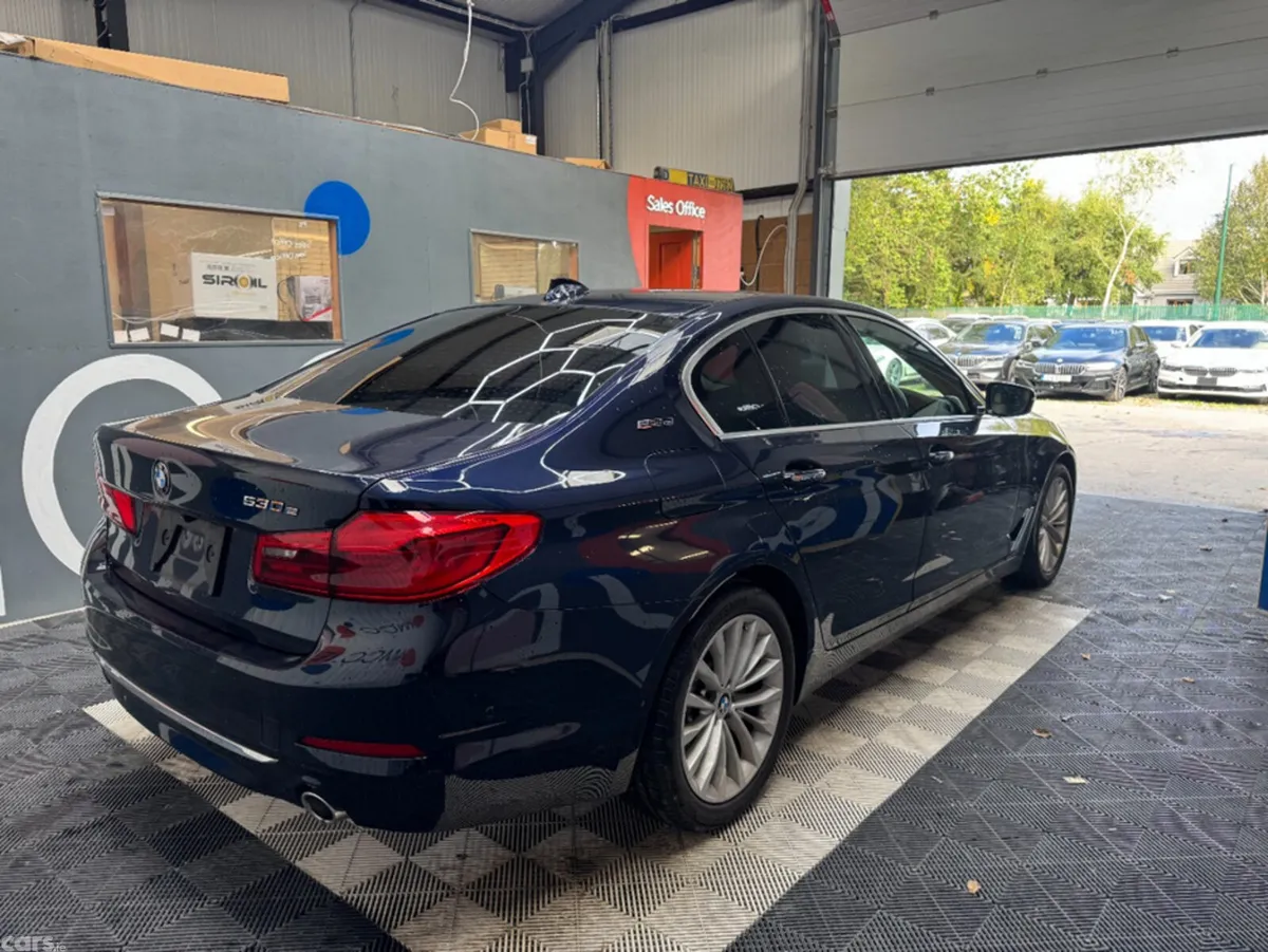 BMW 5-Series Saloon, Petrol, 2017, Blue