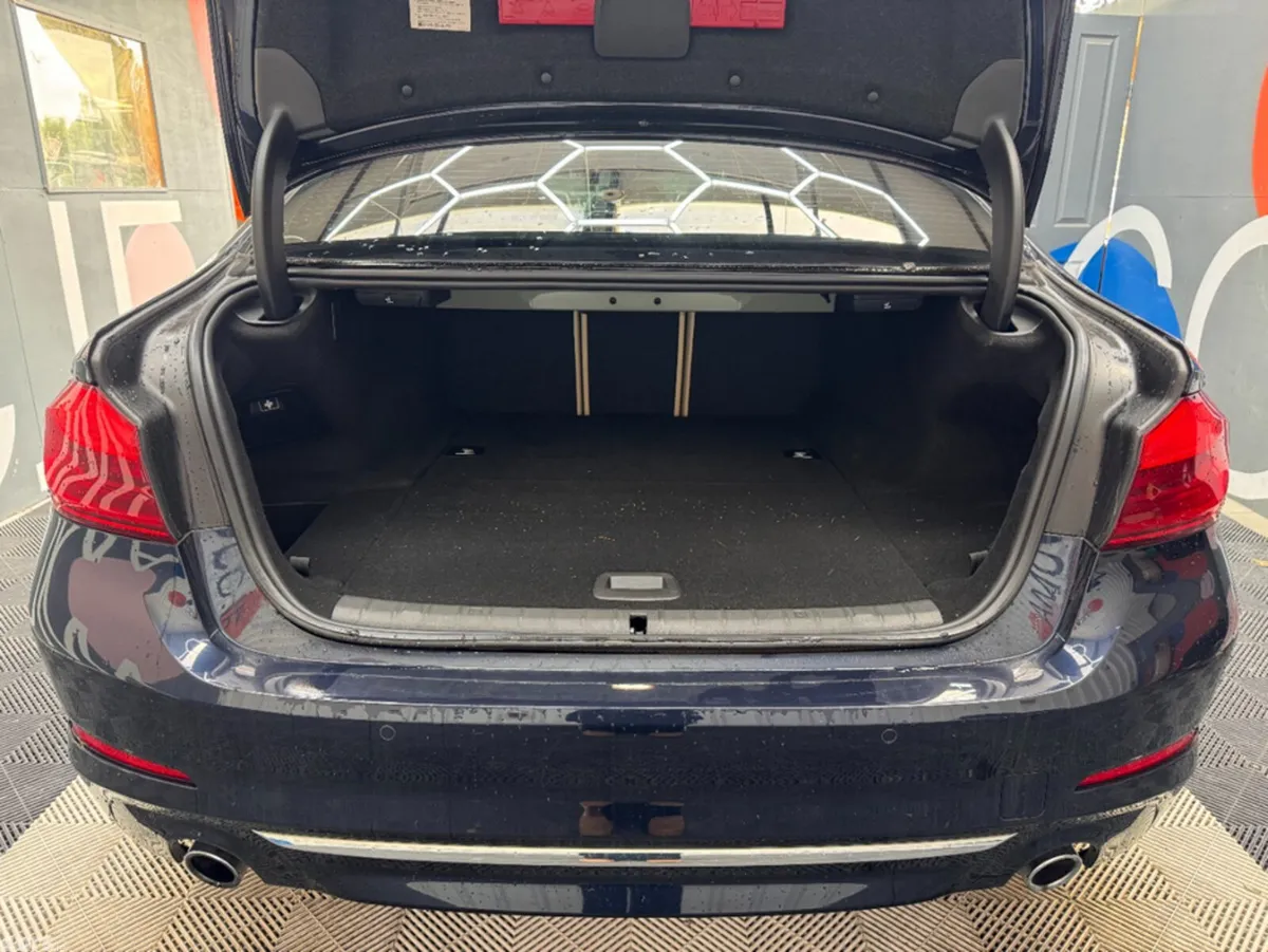 BMW 5-Series Saloon, Petrol, 2017, Blue