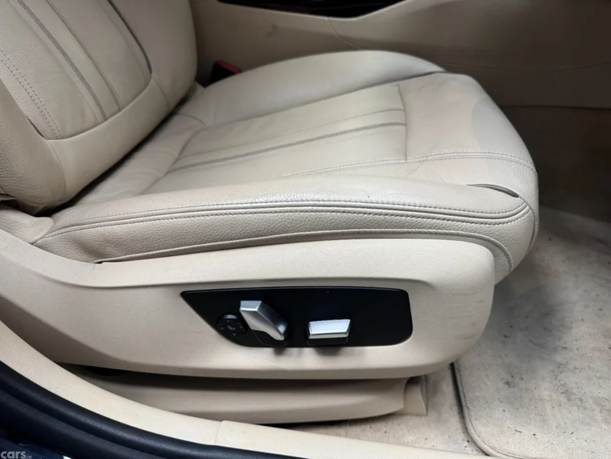 BMW 5-Series Saloon, Petrol, 2017, Blue
