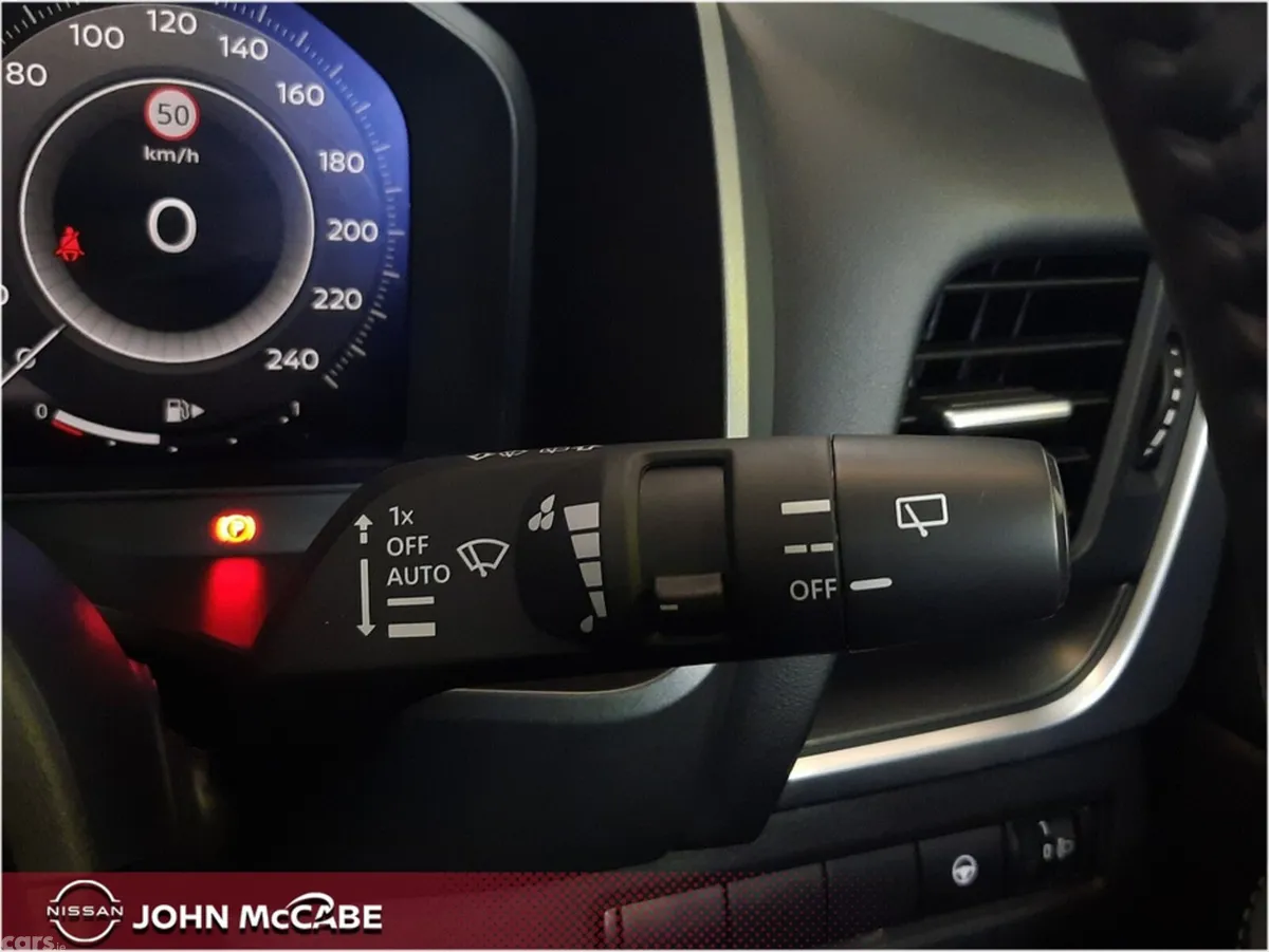 Nissan Qashqai MPV, Petrol Hybrid, 2025, Black