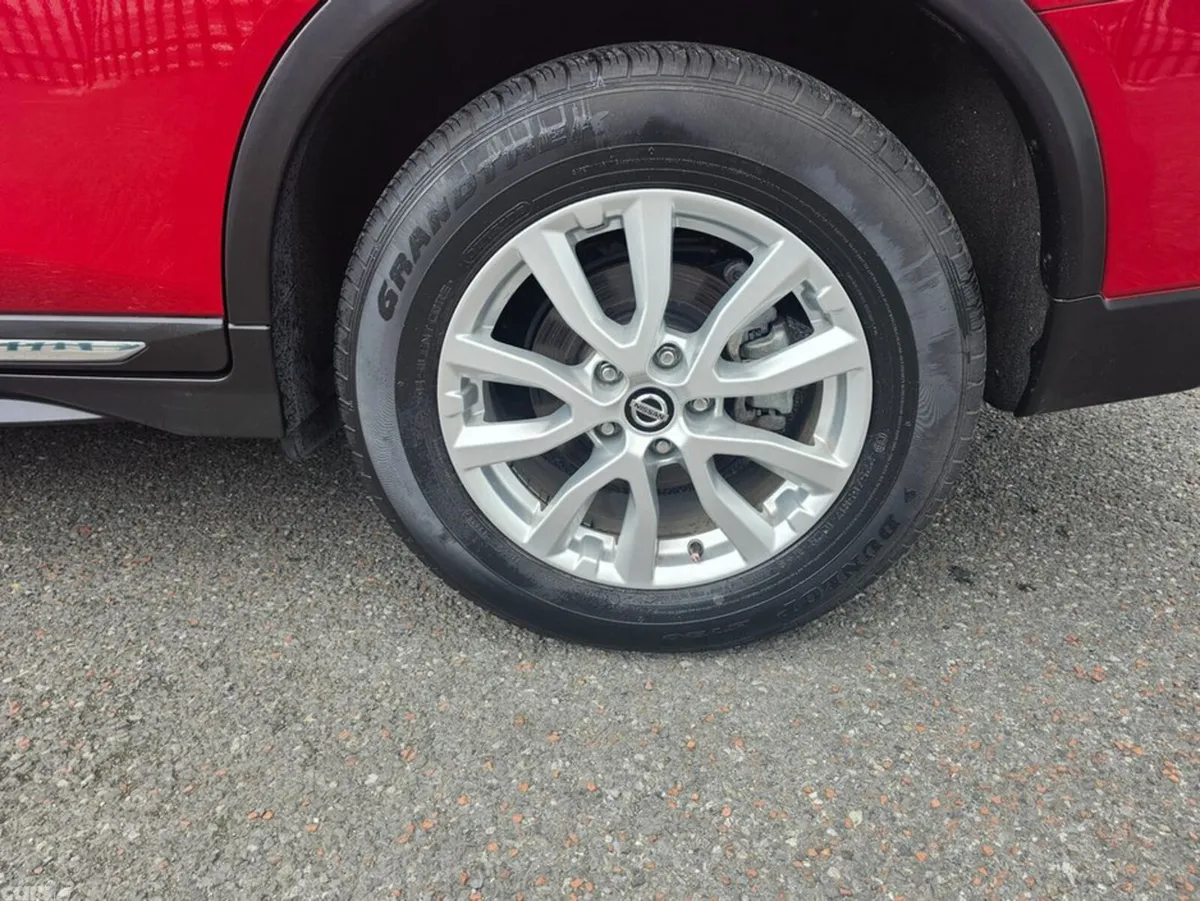 Nissan X-Trail SUV, Petrol, 2020, Red