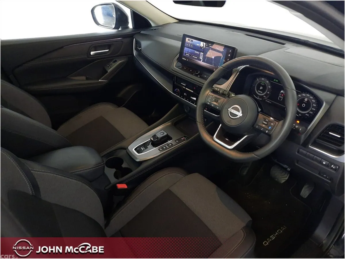 Nissan Qashqai MPV, Petrol Hybrid, 2025, Black