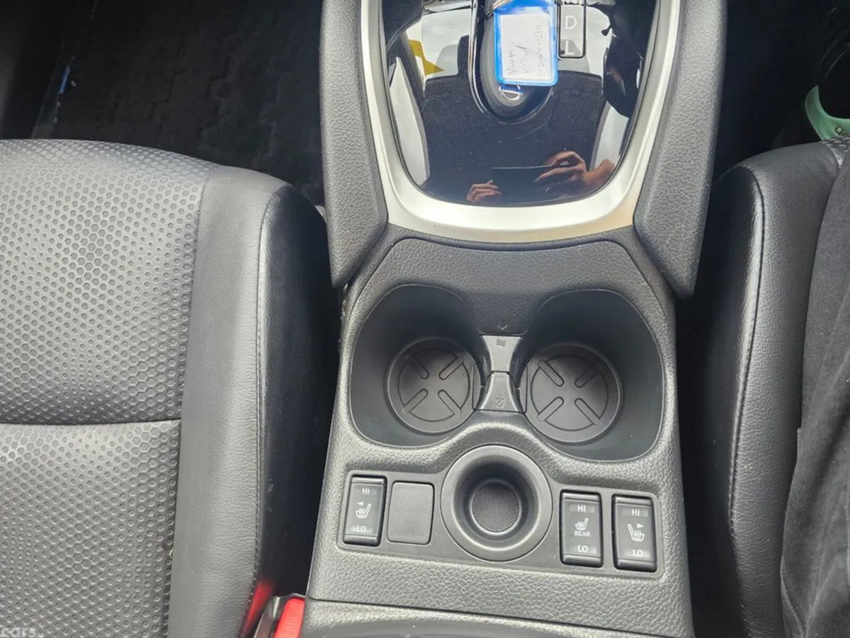 Nissan X-Trail SUV, Petrol, 2020, Red