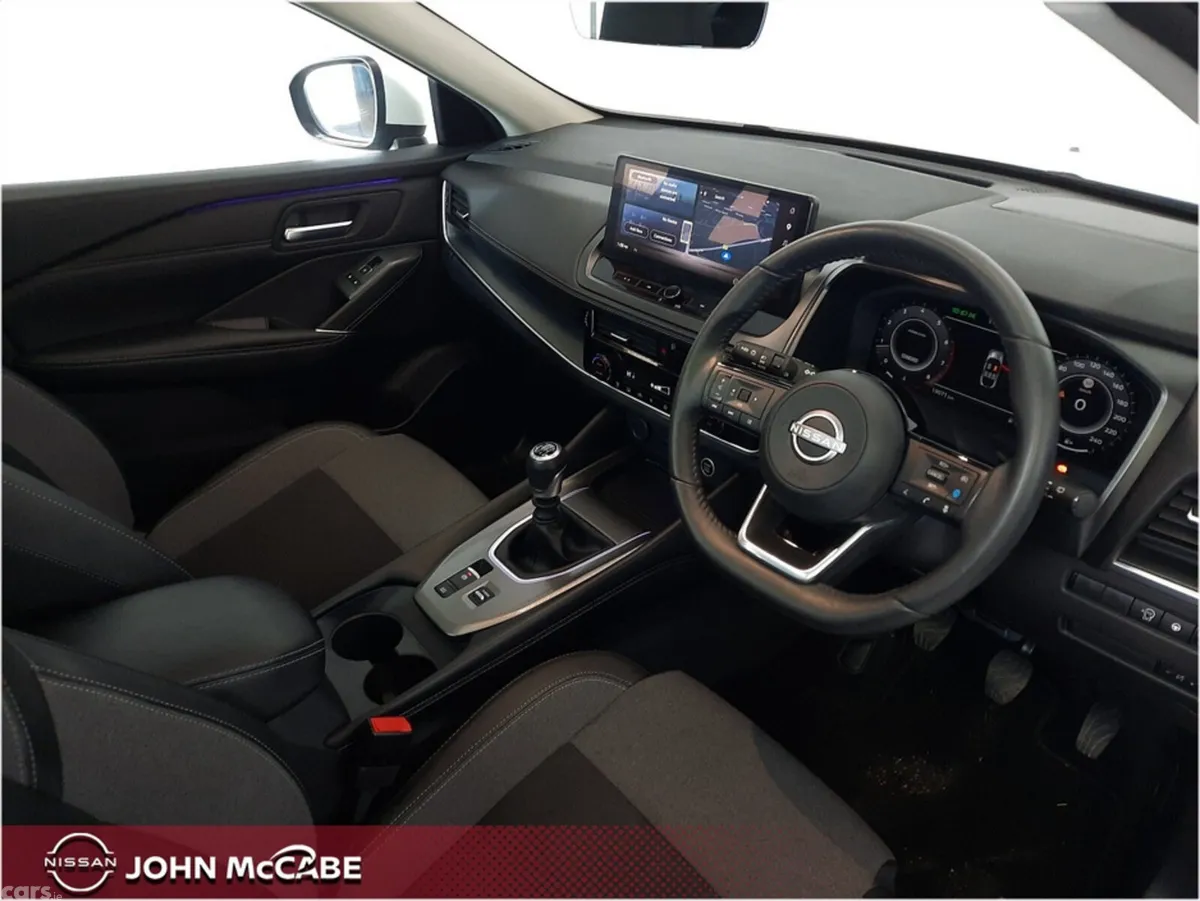 Nissan Qashqai MPV, Petrol Hybrid, 2025, White