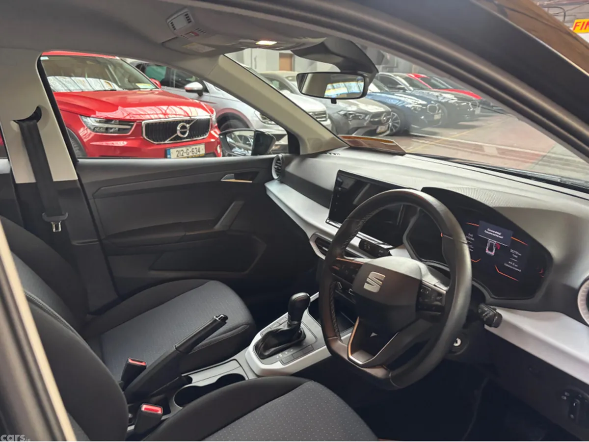 SEAT Arona Hatchback, Petrol, 2025, Black