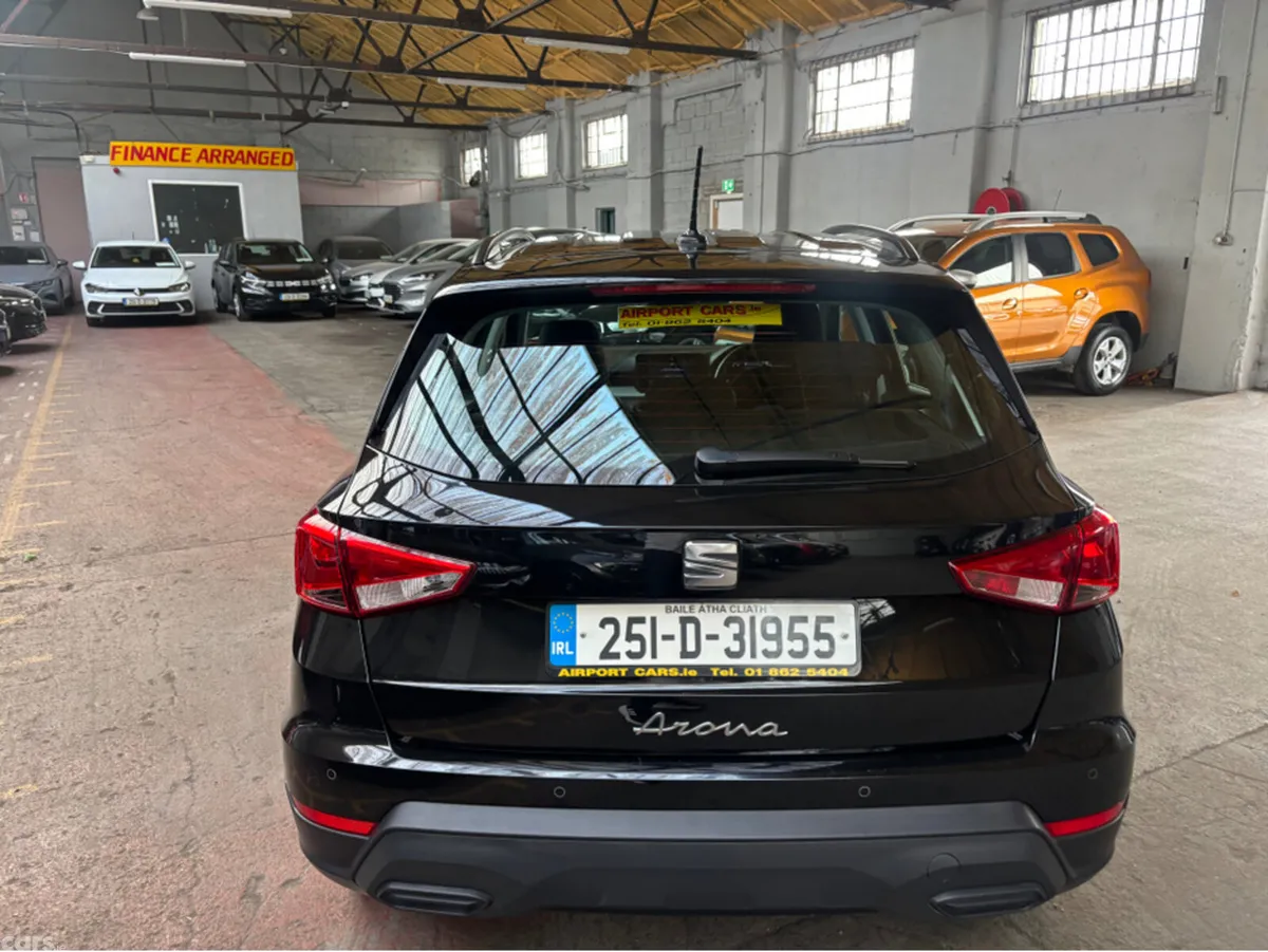 SEAT Arona Hatchback, Petrol, 2025, Black