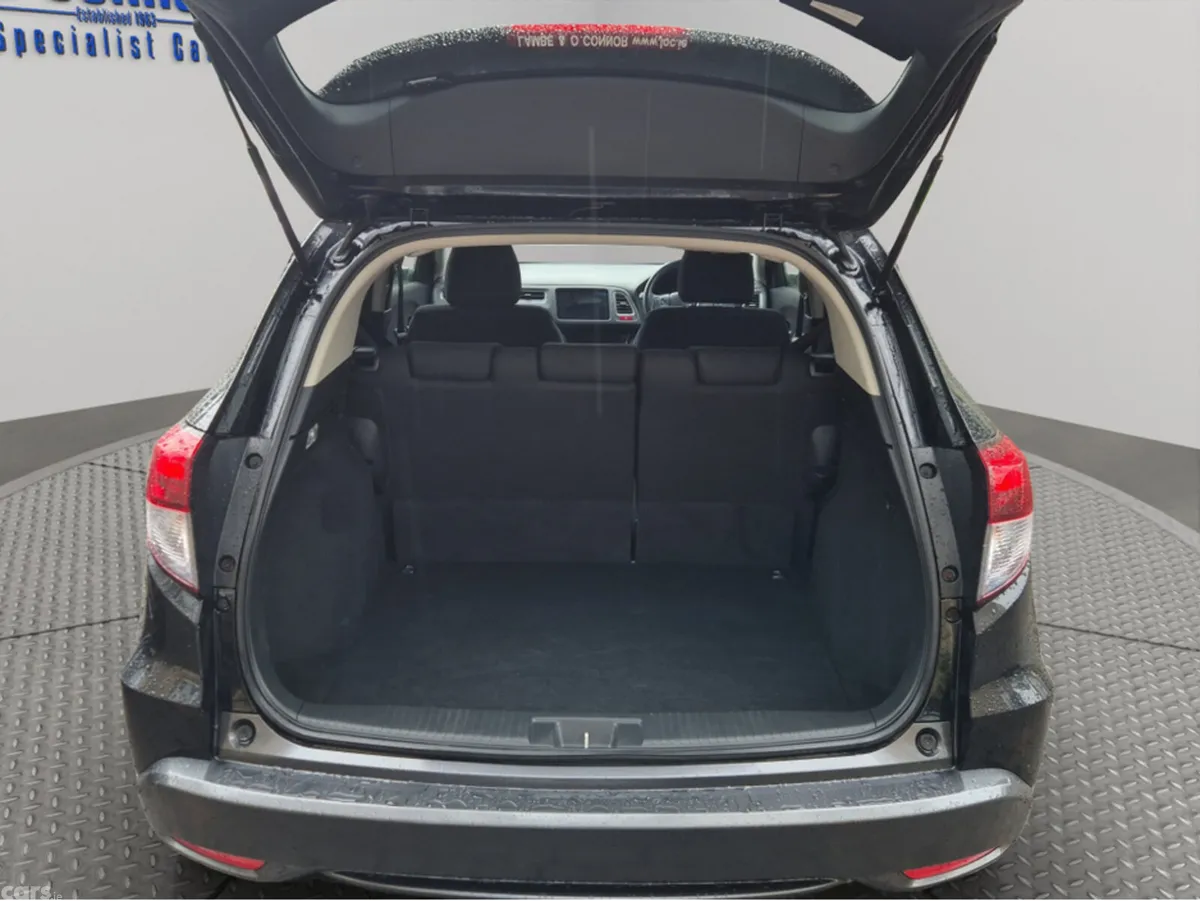 Honda HR-V SUV, Petrol Hybrid, 2015, Black