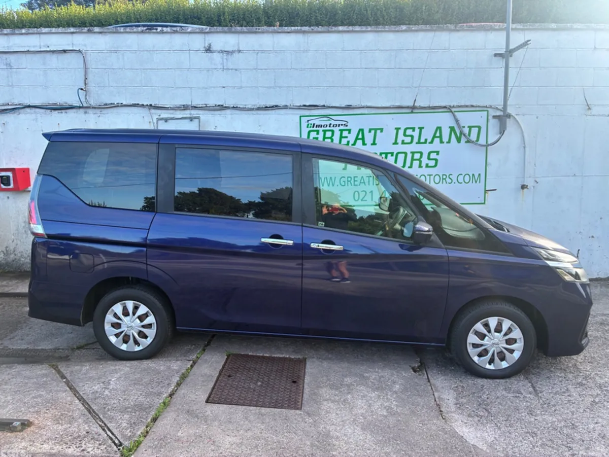 Nissan Serena MPV, Petrol, 2019, Blue