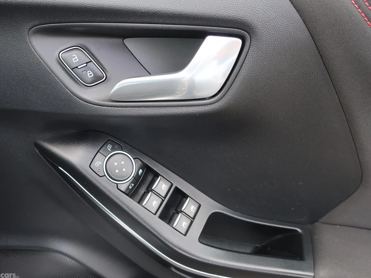 Ford Puma MPV, Petrol Hybrid, 2021, Grey