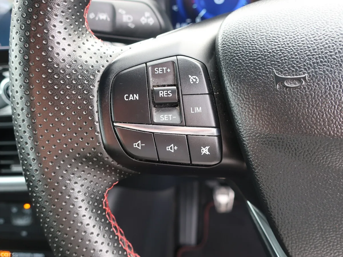 Ford Puma MPV, Petrol Hybrid, 2021, Grey