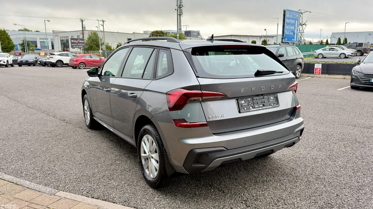 Skoda Kamiq Hatchback, Petrol, 2025, Grey