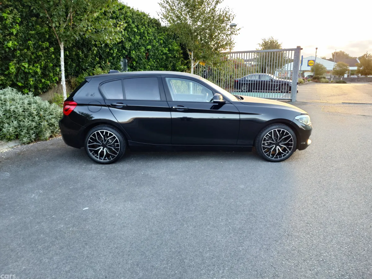 BMW 1-Series Hatchback, Petrol, 2017, Black